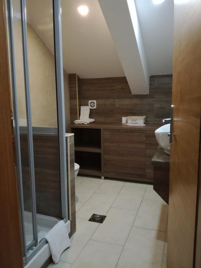 Motel Jezero Mladenovac Εξωτερικό φωτογραφία